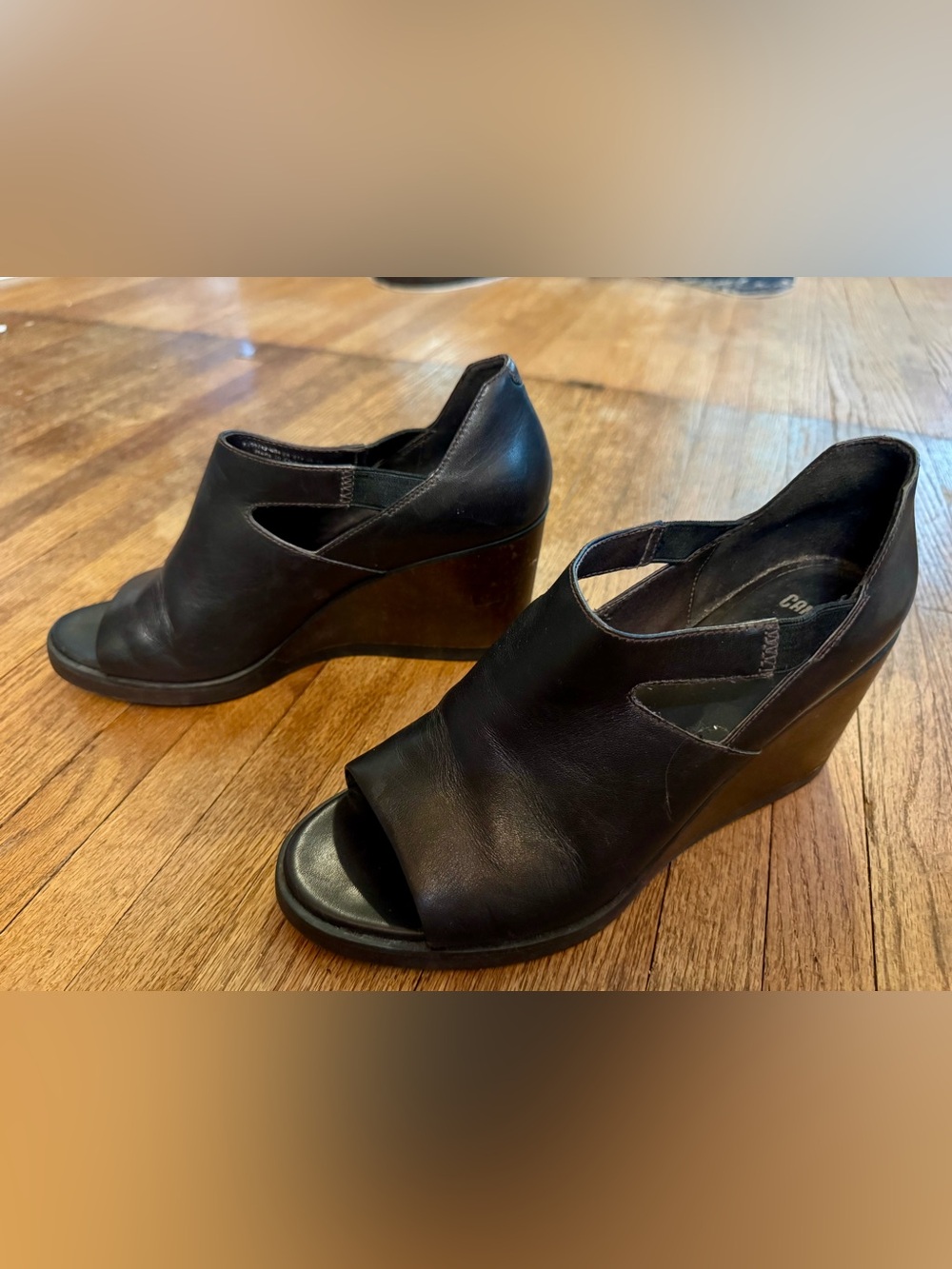Camper Black Leather Open-Toe Wedge Shows - size 41